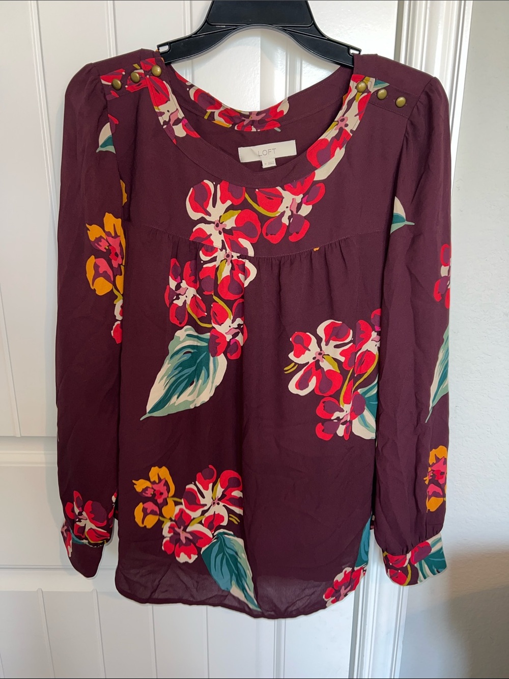 LOFT Plum Floral Button-Shoulder Long Sleeve Flowy, Comfy Top- Size M